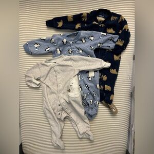 Set of 3 Carter's fleece footed pajamas - size 3 months